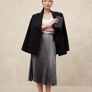 Banana Republic Factory Silver Lamé Pleated Midi Skirt, Size 8, Old Money